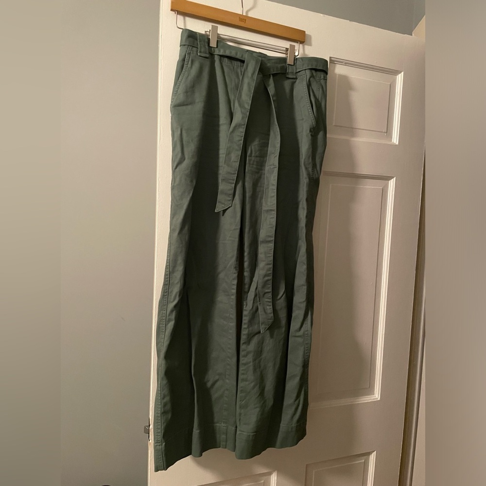 J. Crew Women’s Olive Chino Pants